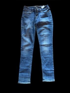 ✨Levi's blue skinny jeans with Bold Curve and Modern Rise/Skinny✨